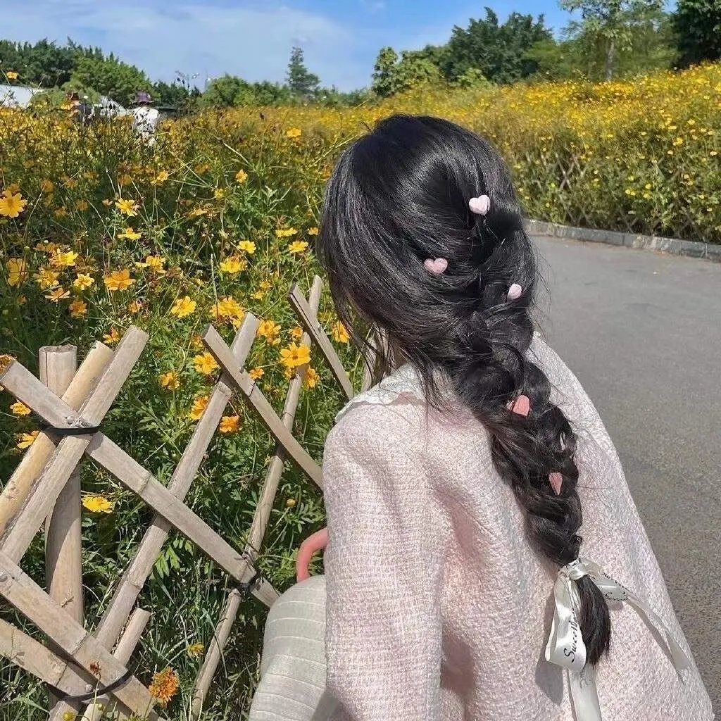 假装情侣